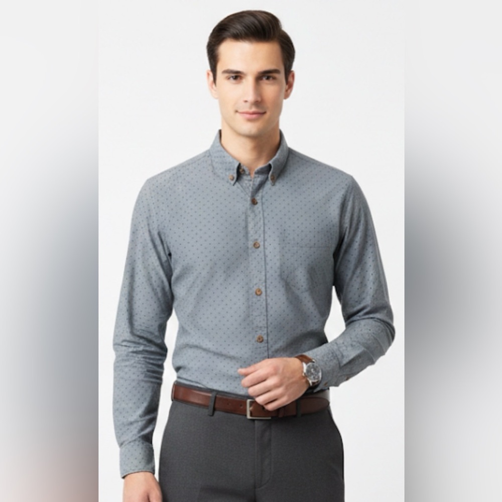 American Eagle Outfitters Gray Polka Dot Button-Down Dress Shirt Size M